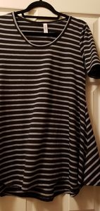 Xs black and gray stripped perfect Tee.